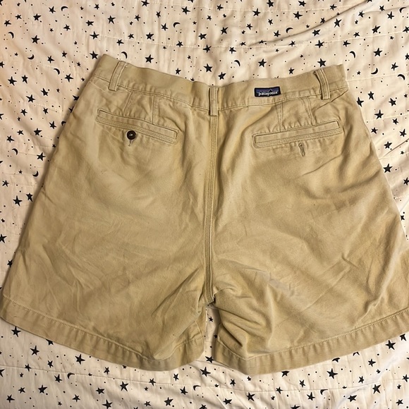 Patagonia beige shorts high waisted 36 - Picture 2 of 3